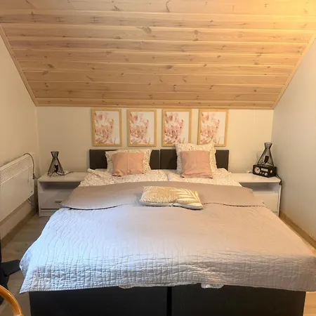 Holiday home Szary Musialove