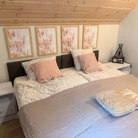 Holiday home Szary Musialove *